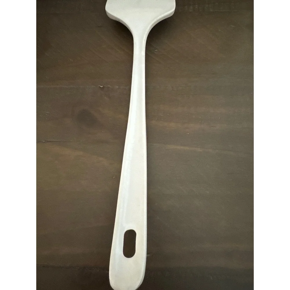 Vintage Style White Melamine Slotted Spatula Turner Red Rose Floral Pattern